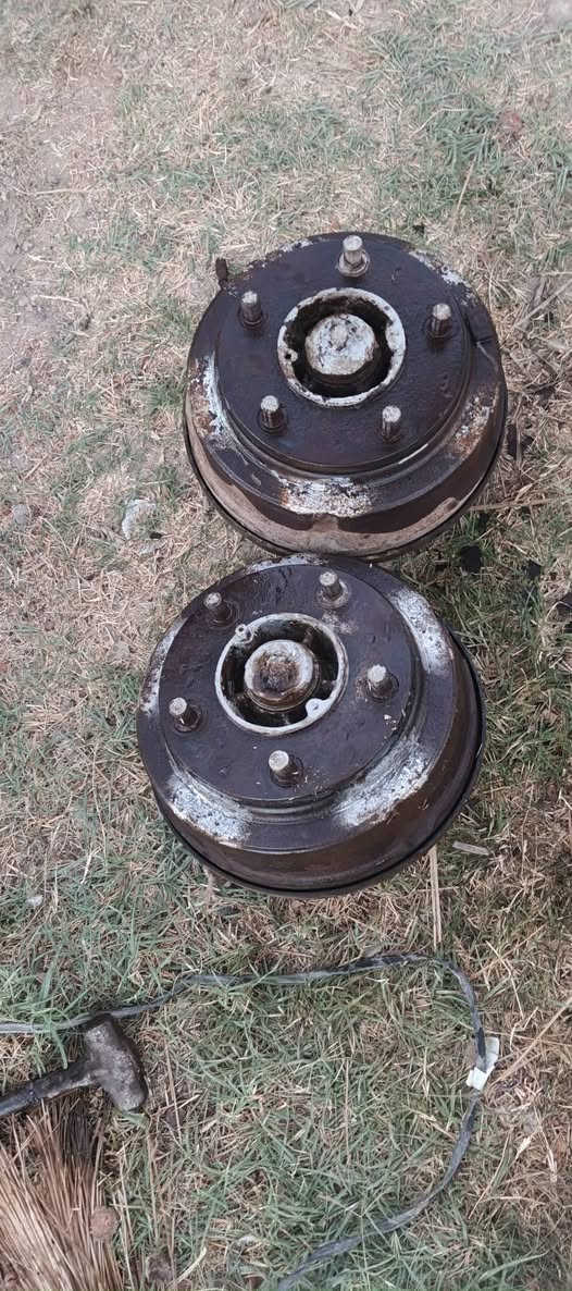 طاب اكسن جدد مال تفصيخ كوستر قديم بساتم جوه جدد صونداتهن بيهن نضيفات حيل 150اوبيهن مجال رقمي ***********
