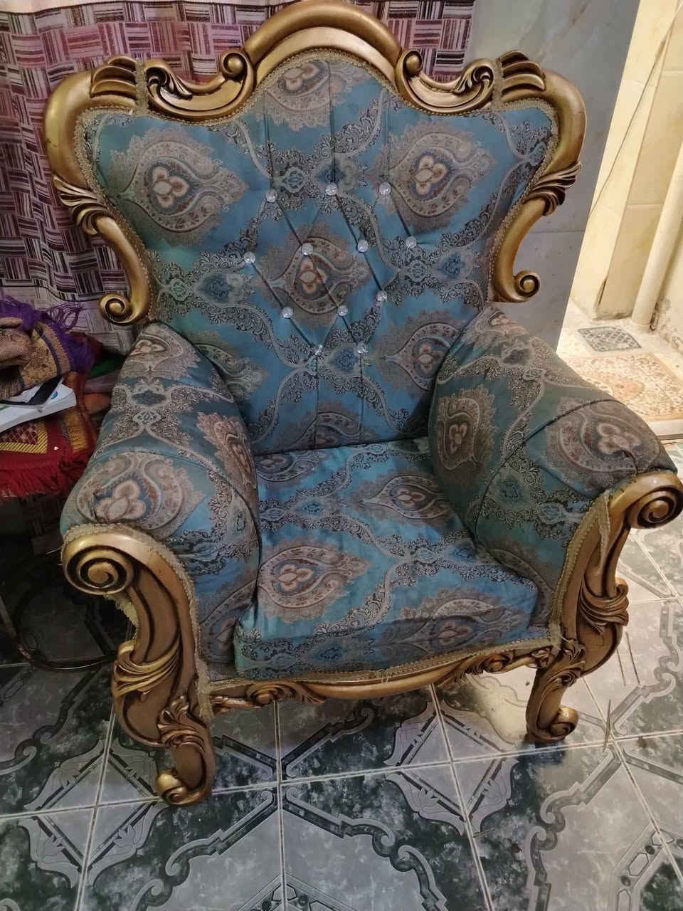للبيع ب 225 عنوان حي الاسكان ***********
