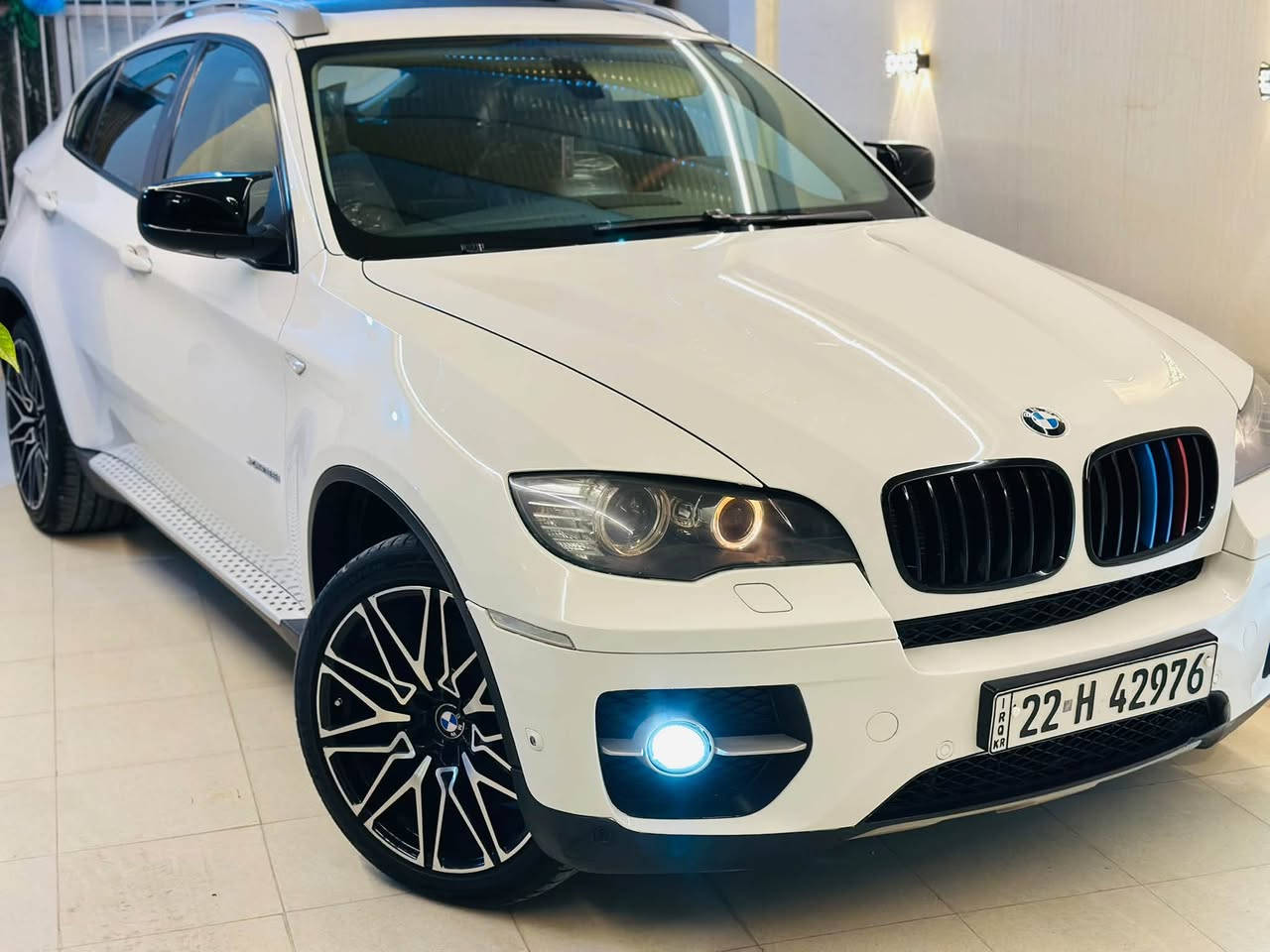 BMW X6 3.5  2011
-------------------------------------
#السعر : 153$ وبيه مجال 
‏
#رقم الهاتف :-***********/ واتساب  

#رقم السيارة : اربيل 

#مكان السيارة : واسط/العزيزية 
-------------------------------------
السلام عليكم 
للبيع   
بي ام  X6 موديل 2011 حجم 3.5 6 سلندر  N55 سيارة خليجية مكفولة بدون ضربة و صبغ كفاله عامة عدا الدعامية الامامية ماشية 155 الف رقم اربيل جديد سيارة بدون اي نقص صفر مسج    
سيارة فول مواصفات
تفاصيل 👇🏼👇🏼
1_ بصمة 
2_محرك 6 سلندر  ✈️⁦⁩+كير مكفولات ⁦
3_تبريد شغال قطعتين ❄️ 
4_سلايت 
6_مراية داخلية+جانبة عاكسة 🔍
7_مري شفط ⚔️
8_ كشنات كهرباء  +ذاكرة خزن  
9_بردات جانبية✨
10-لدات انارة داخلية 💡
11-شاشة   🖥
12-داخل قرميدي 
13-انارة ترحيب 🔦
14_ كاميرات عدد 5
15-حساسات امامي خلفي  
16-ويل حجم 20 بلادي تو سايز+تخم تاير جديد 
17-صدر امامي خلفي جديد  ⚔️⁦
18-اوتو هولد ⚔️ 
19-لايت زنون عدسات زرع 
20-ستيرن كهرباء مع خزن ذاكرة 
21-شاشة اعطال 
22_هاند بريك بصمة 
23- كزوز رياضي 
24_شفتات ستيرن 
25_جنطة كهرباء  

----------------------
