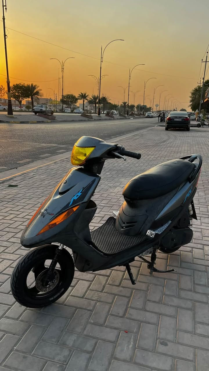 ماكس عدله كفاله عامه مكينه وكفر وملاح شوفت عينك نضافه بلاديه  تاخذه وين ما تريد افحص
نقص فقط فج +بيه كسر بسيط بلبجم مامبين 

الي يدور نطايح لا يجي 

سعر925وبيه مجال 

مكاني كربلاء شارع الحولي 

الاستفسار خاص او واتساب موجود

***********
