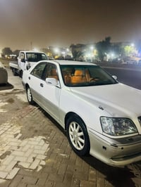 سوبر كراون ملكة • ٢٠٠٢ • مدينة الصدر
