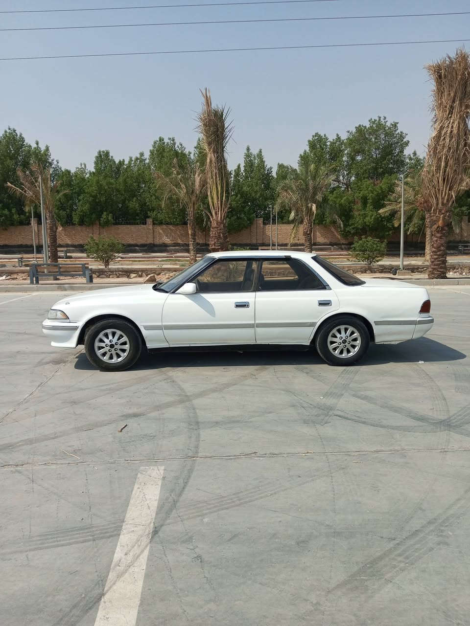 للبيع مارك 1991 مكينه كفاله ومكفوله من الكصه والنقل السعر 40 وبيه مجال للستفسار أكثر ***********
