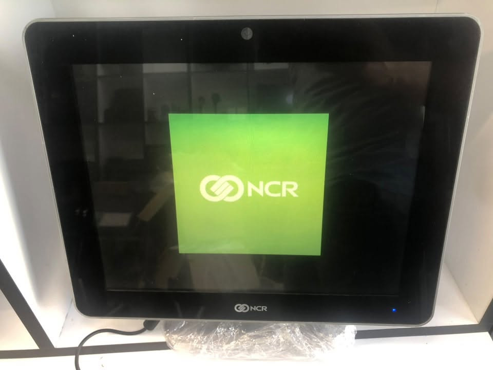 كاشير امريكي مع البرنامج
450.000
Cori5 4th ram8 ssd128 screen15 multi touch 
 بغداد وموجود توصيل
***********
