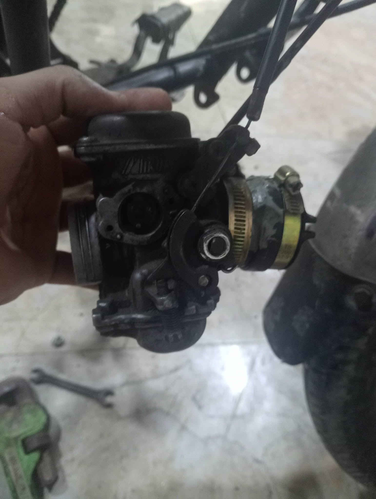TVS 125 • مكينة بحاجة بستم • كربريتر شغال