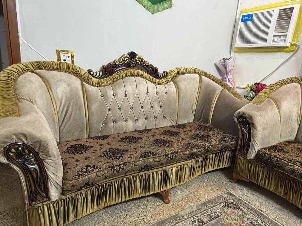 السلام عليكم
تخم  (١٠ نفرات )مستخدم للبيع في بغداد زيونه 

رقم الهاتف ***********
السعر ٣٠٠ الف
