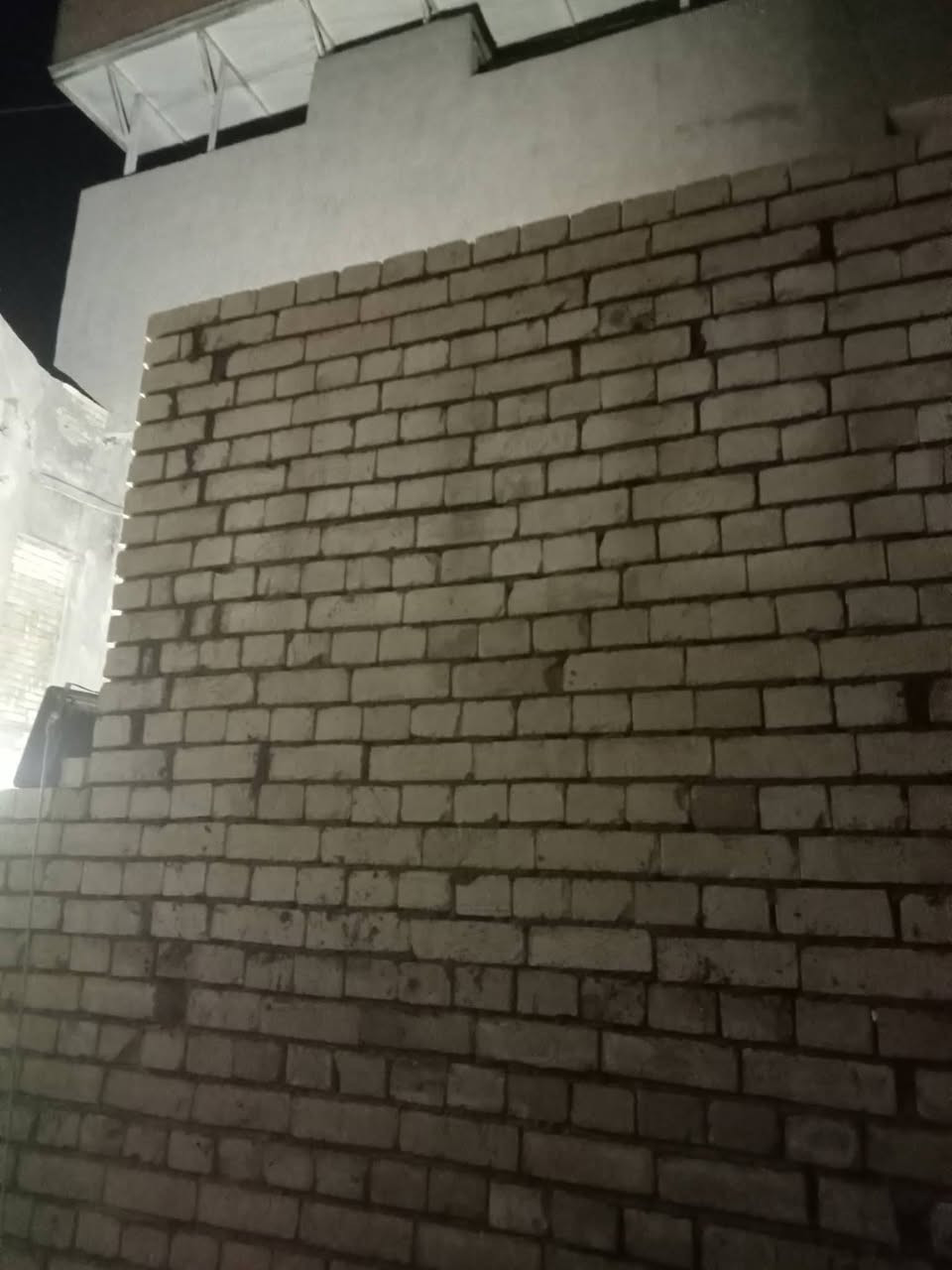 خلف بناء علي اعلي مستوي تسلم مهندس ومش هنختلف في الشغل احنا ٣ خلف ومعانا عمال بناخد الشغل بالدبل وشغل هيعجبك لو شغل مش عاجبك مش عايزين فلوس +964 782 500 6888 رقم وتساب
