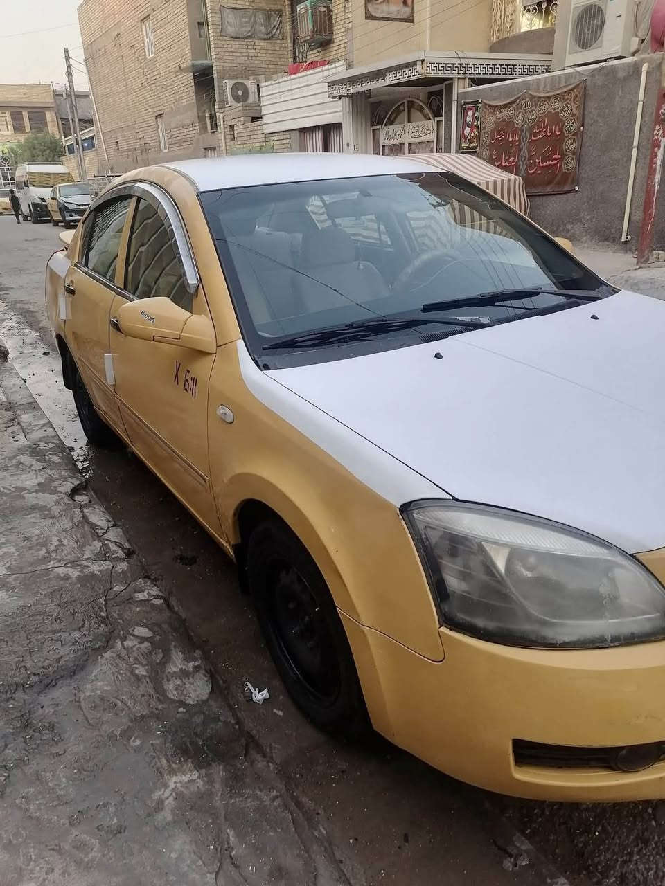مكينه وكير كورلا مكينه ابو الجف كهربائيات مكينه كير نظفات السياره ما بيهه نقص تبريد شغال يخبل 
السياره مستعجل عليهه بيهه مجال بسيط 
مكان بغداد للتواصل *********** بغداد, العراق
