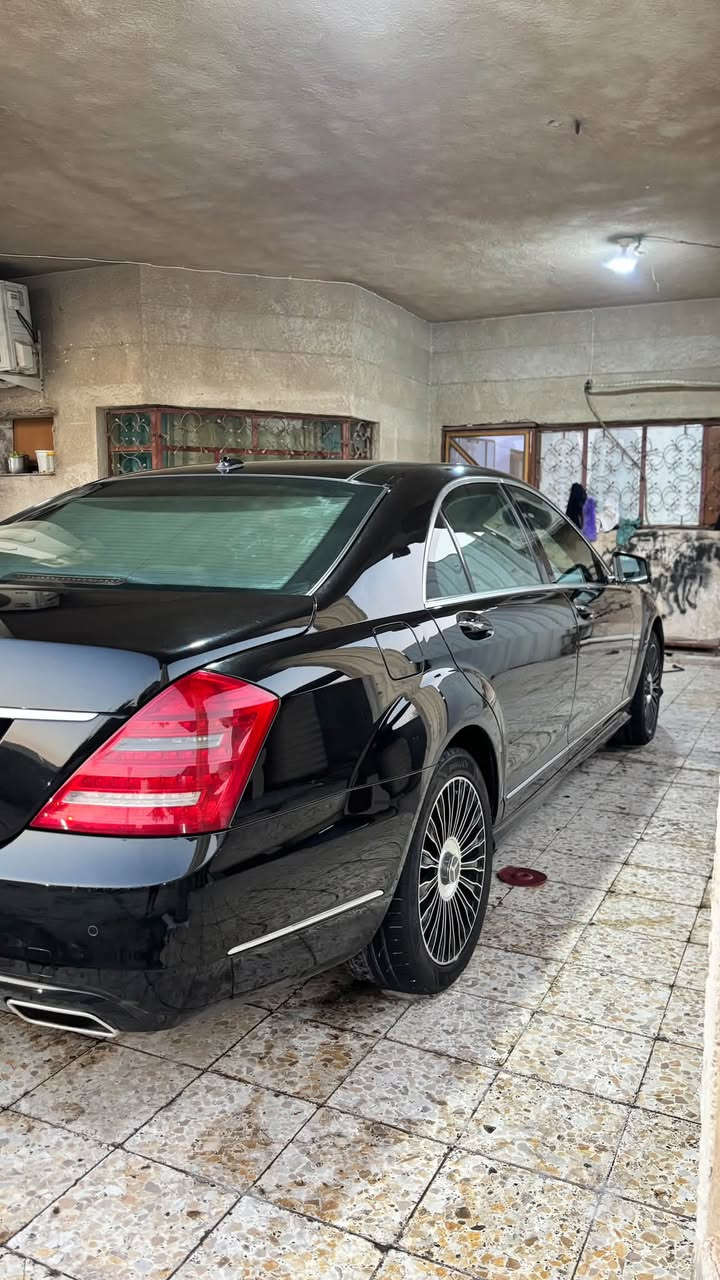 سلام عليكم اخوان مارسيدس s350 V6 اصولي اصولي رقم شمالي اربيل رقم وسنويه وهزه جدد كفاله عامه 2012 فول للاخير مزوعه مواصفات كير مكينه كفاله مكانها البصره للتواصل ***********
