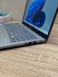 أسوس • كور i5 ج١١ • رام ٨