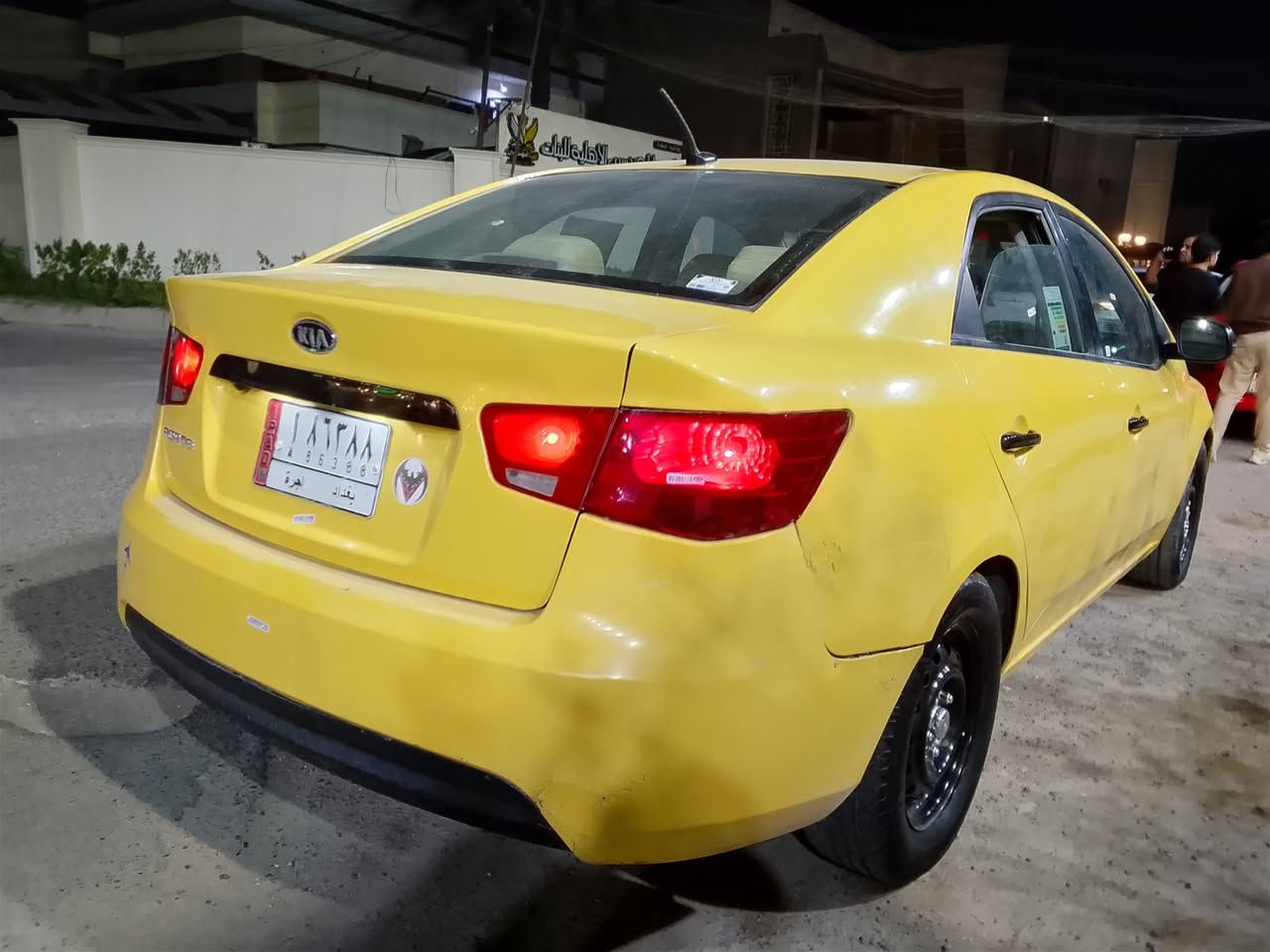 فورتي موديل 2011 حادثه جاملغ خلفي بدون دواخل مكينه وكير مكفولات صدر مامي خلفي تبريد ثلج  مصفرا هيئه وغرمات تحويل مباشر مكاني بغداد بلديات رقم الهاتف السعر 68
‏‪***********‬‏
