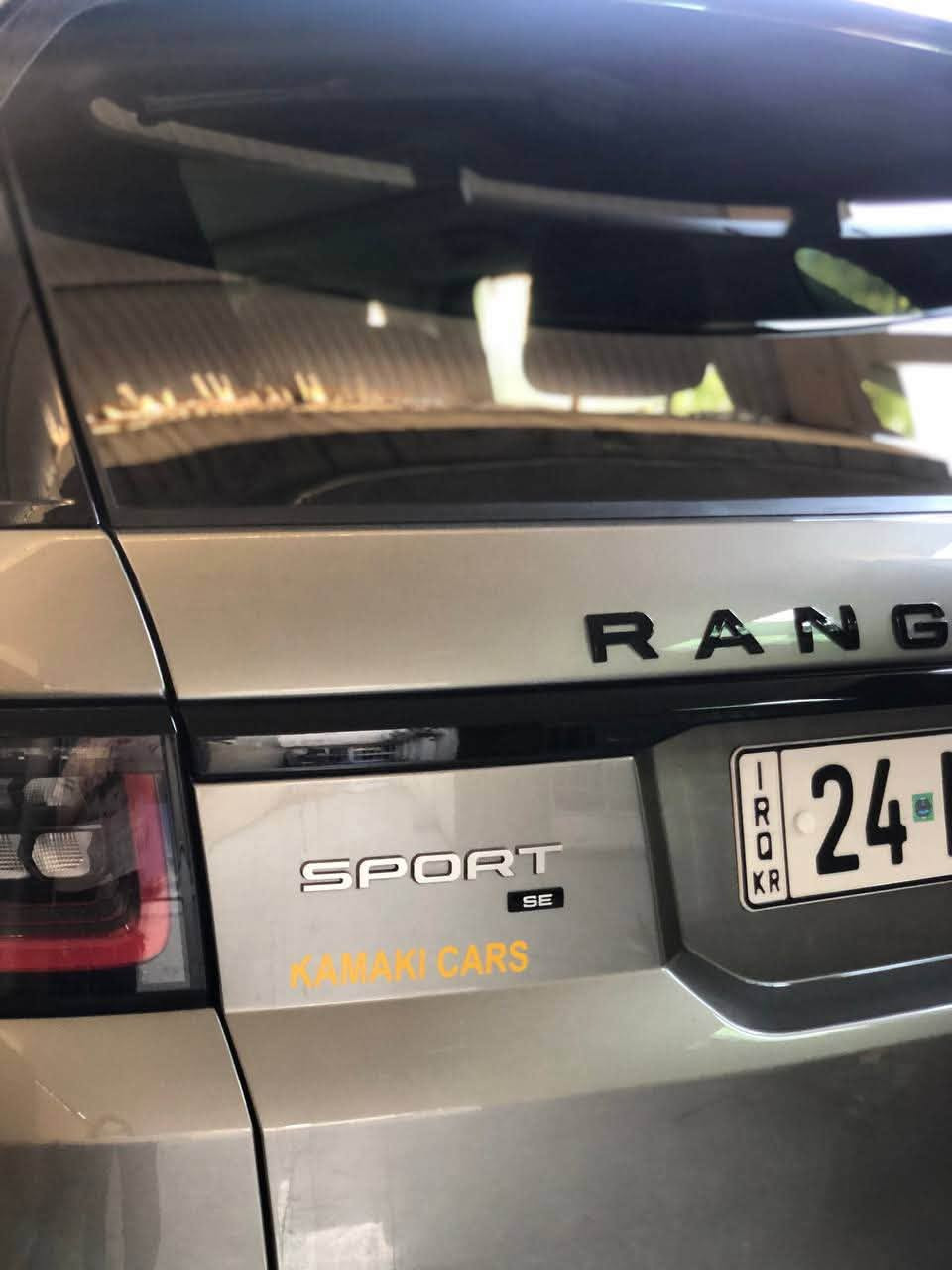 Range rover 2022
6 سلندر 

ماشيه 30الف 

اللون المميز شامواه 

وارد امريكي 

فتحه سقف

حساسات 

كاميرا خلفيه

سياره نظيفه وماشيه قليل 

ارقام دهوك تحويل مباشر 

للاستفسار :***********
