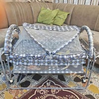 سرسر اطفال مع كاروك للبيع الغزالية 07722658862