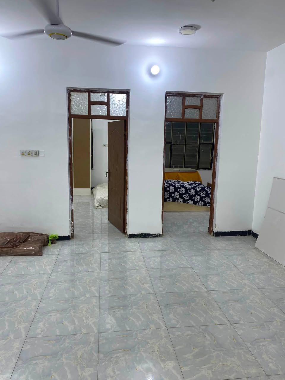 🏛 يعلن مكتب صباح الزاملي للعقار 🏛

للبيع دار سكن في الشهداء قرب روضة البسمه

🎀طابق واحد غرفتين وهول ومطبخ وستقبال صحيات داخليه وخارجيه الطابق الثاني وهول كبير وصحيات وستاره 

♦️مساحة 200 م
♦️واجه 10 م
♦️النزال 20 م
♦️موقع مميز قرب روضة البسمه
♦️السعر 75 ومطلوب مبادره 75

------------------------
#لـــمـــزيـــد مـــن الــــعـــروض يـــرجـــى الاعـــجـــاب بالـــصـــفـــحـــة لـــيـــصـــلـــك كـــل جـــديـــد&
======================
#لـــمـــن يـــرغـــب فـــي عـــرض عـــقـــاره لـــلـــبـــيـــع فــي الـــبــيــج يـــرجـــى الــتــواصــل مــعــنــا ع الــخــاص 

#عنوان
#المـــكـــتـــب
الطشاش قرب جامع الإمام الحسن العسكري 
🏛 مكتب صباح الزاملي للعقار 🏛
------------------------------------------
لـــلاســــتـــفـــســـار الاتـــصـــال عـــلـــى :
📱📱📲📲
***********
