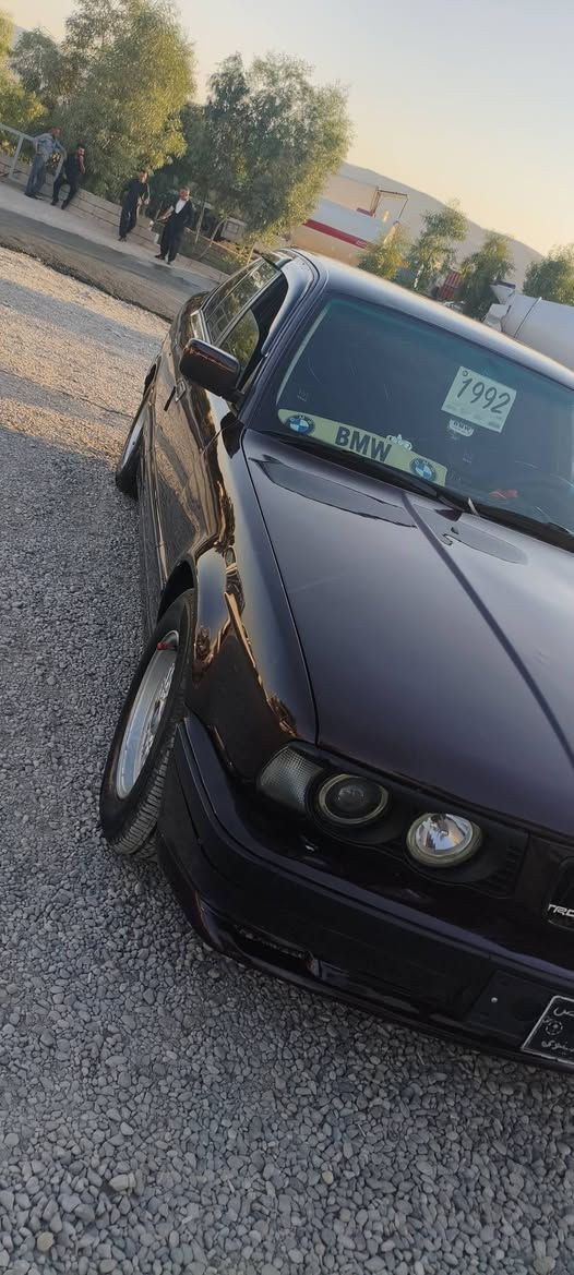 ماشاءاللە 🇩🇪❤️
Bmw 1992.525 گێڕ عادی نمونە لەجوانی 

ماشاءاللە لە قوەتی خۆی بێزارە 

4جام کارەبای 
ئاڕمی پلاستیکی سلێمانی 

ناوی زۆر جوانە 

4مکەبەرەی شەریکەی BMW لەسەرە 

گێڕوو مەکینەو داروو بەردی بەشەرت 

سعری 48گەڵاو معامەلەیەکی برایانە 

شوێن سلێمانی . ***********
