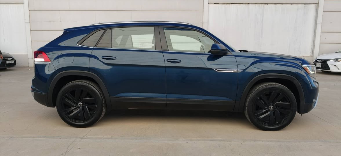 بسم الله الرحمن الرحيم 

                     Volkswagen Atlas SE 2023

🟩 السعر :-235 ورقة وبيها مجال 🟩 
المواصفات:-

سعة المحرك:-  3.6 V6  المرغوب 
المسافة المقطوعه :34 الف ميل
اللون :- اخضر غامق  
الموديل:- 2023

الاضافات#👇👇
 شاشه كبيره 
فرش جلد كريمي 
تحكم سرعه
تحكم مسجل 
ويل 19
كراسي مدفيه
رادار امامي  
كشاف
حساس تجاوز
شفتات كير سبورت 
ايرباك فقط استيرن ومبدل بلادي 
مكان السيارة اربيل 

🚘🚘  حادث السيارة بنيد صبغ بالنسبة للدواخل شي بسيط🚘🚘 

-  او الاتصال على الرقم التألي

 Messenger _ WhatsApp _ IMO  _Viber

 ***********-*********** أربيل, العراق
