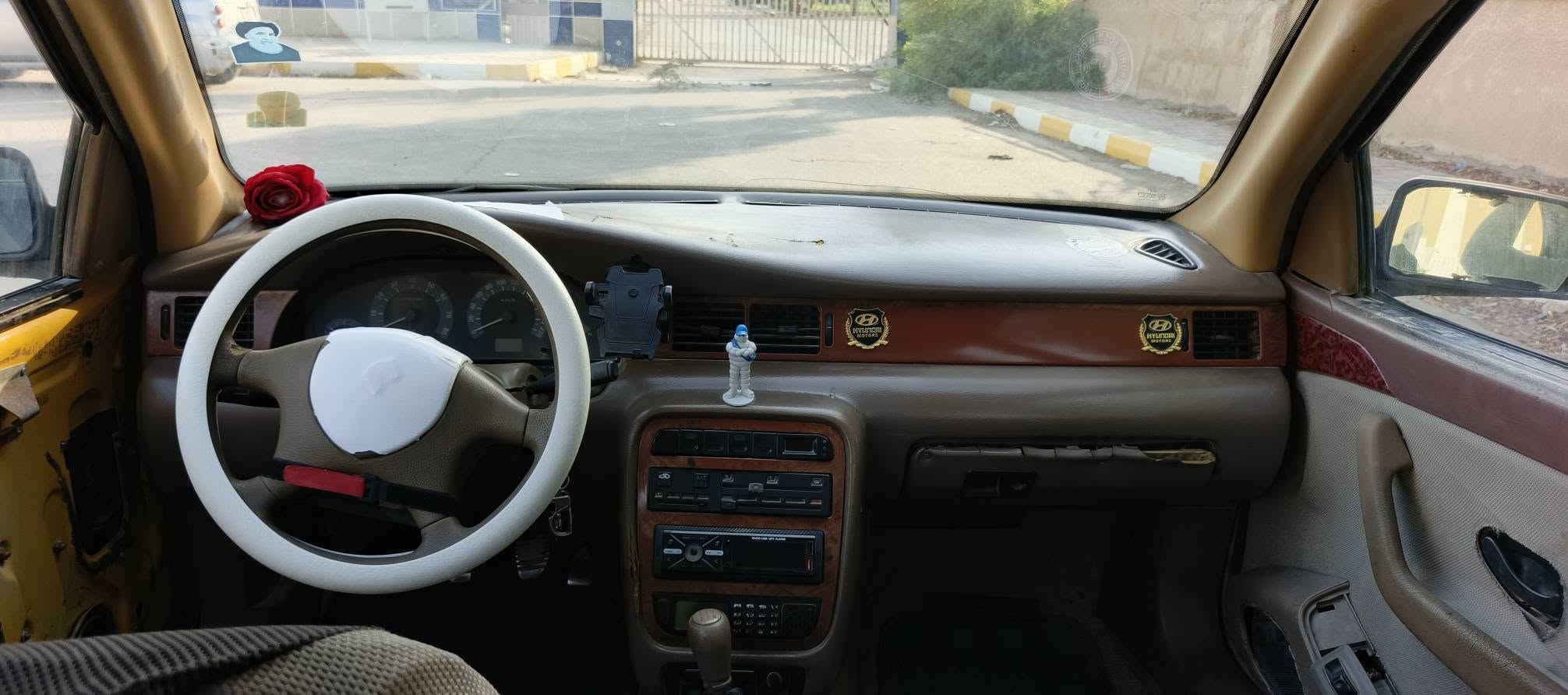 سلام عليكم سمند للبيع مديل11سياره جاهزه مصفره هيه وغرامات سنويه ما متهيه مكينه بيه بدايه تبخير كير وحداديه وكهربايات وتخم تاير تبريد ثلج سياره جاهزه مال علا باب الله السعر 25وبها مجال حك الجيه مكاني ناصريه ‏‪***********‬‏ مركز
