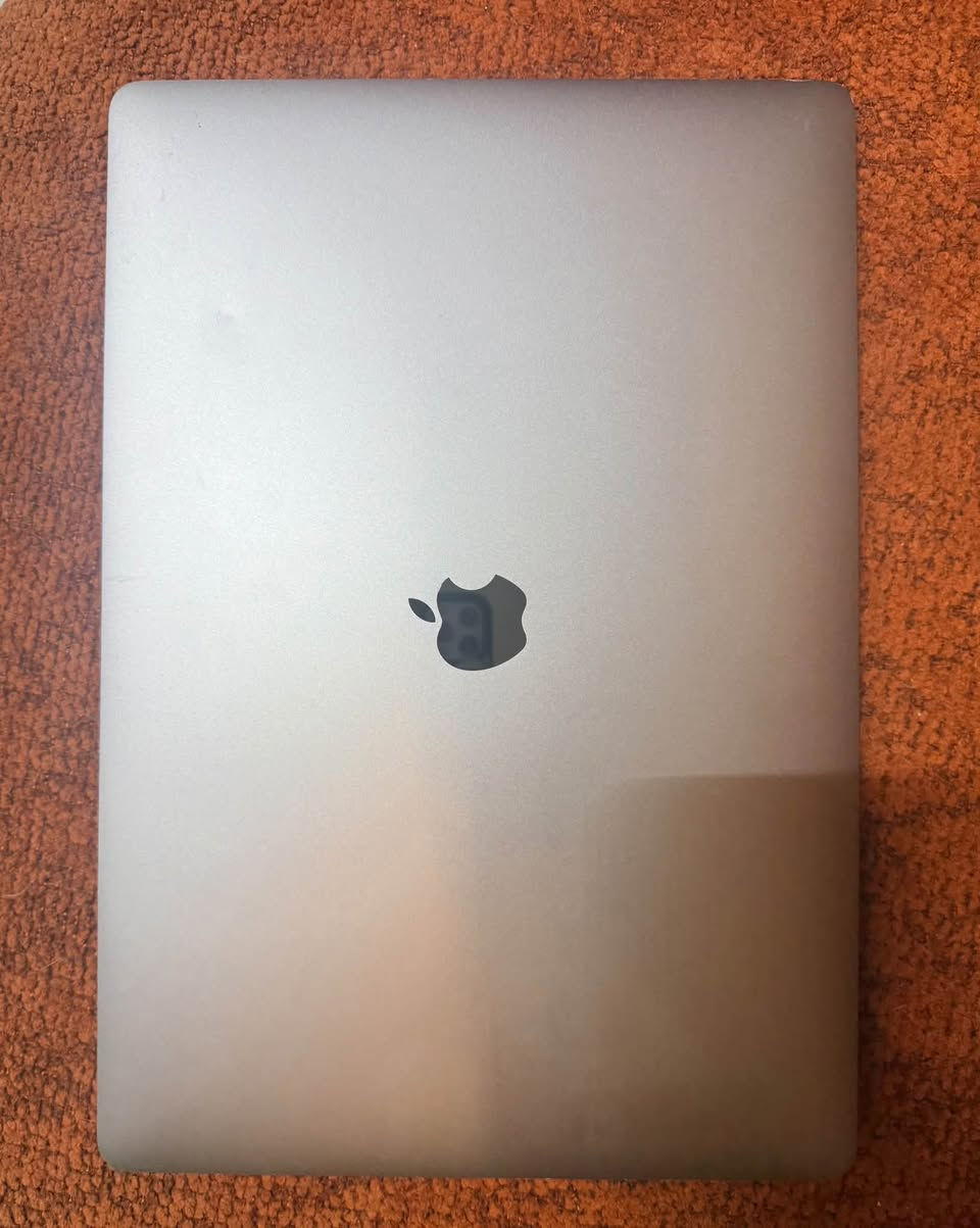 MacBook Pro 2019
Display 16"
Core i7 9750H
Ram 16 GB
SSD 512 GB
GPU 4 GB
دورات البطارية ١٨٦ فقط
الملحقات شاحنة فقط

السعر 650 الف
يتوفر توصيل
***********

