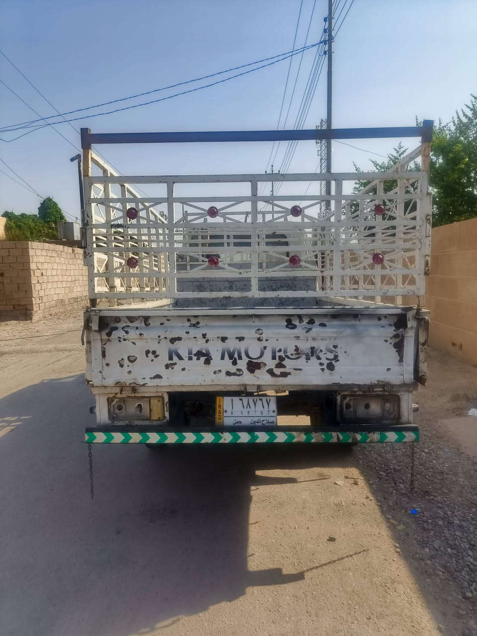 سلام عليكم متواجد كيه بنكو موديل ٩٥ سياره مرتبه سياره جاهزه تحويل وكالة مكفولة كفاله عامه بس بدي بي صبغ سياره سعره ٥٠ وبيه مجال ستفسار عل رقم ***********٤
