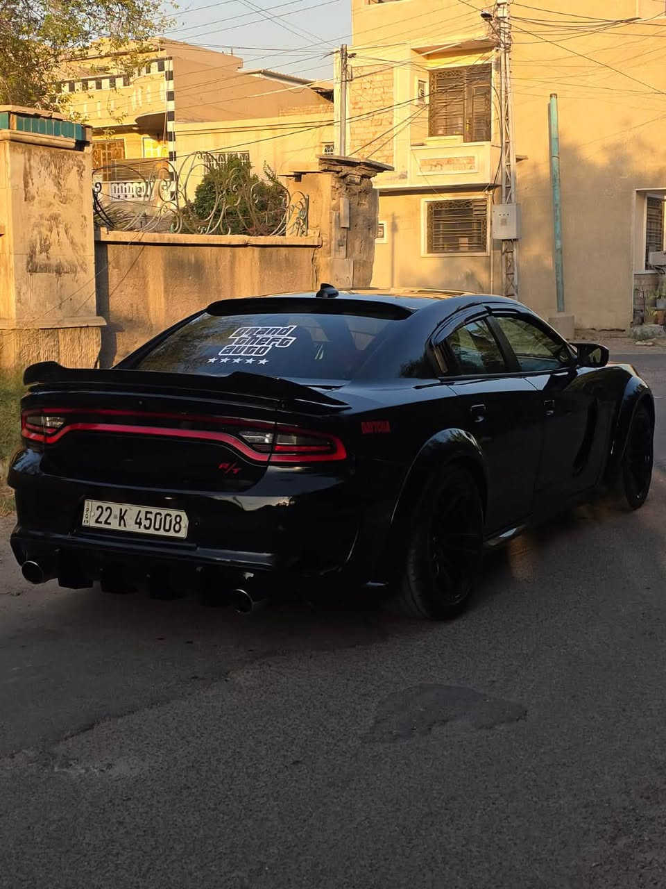 سلام عليكم
جارجر ار تي
Charger R/T
مواصفات Dodge Charger R/T 2016 5.7 HEMI:

* 🛠️ المحرك: V8 HEMI سعة 5.7 

* مبرمجة (ECU Tune)
* شوته رياضية /
* صوت V8 أعلى وأوضح من الوكالة
* استجابة دعسة أفضل بسبب البرمجة والتعديل
* Widebody — بدي عريض
*     شكل رياضي وعدواني أكثر 🦁🔥
* بيه شفتات ستيرن ودركه اس ار تي كاربون 
* داخل كاربون فايبر 
* وبيه بوابه صوت تفتح وتنسد  لصالنصه 
* بالريمونت 
* منضومه زنون فول لايت 
* منضومه تبريد جديده 
* برمجه شاشه وسطيه اس ار تي 
* باتري جديد 
* صدر جديد 
* ادامه لمحرك كامله 
* فيت بم جديد 
* ______________________________________
* الحادث ⬇️
* سياره حادثه جاملغ وباب سايق ودوسه الجوه 
وبنيد محدث ابو الفتحات 
* سياره نصبتها احلى من صور 
* العنوان بغداد البنوك 
* رقم الهاتف 
* ***********
* رقم هاتف 
* ***********
* السعر ⬇️
162 وبيه مجال
