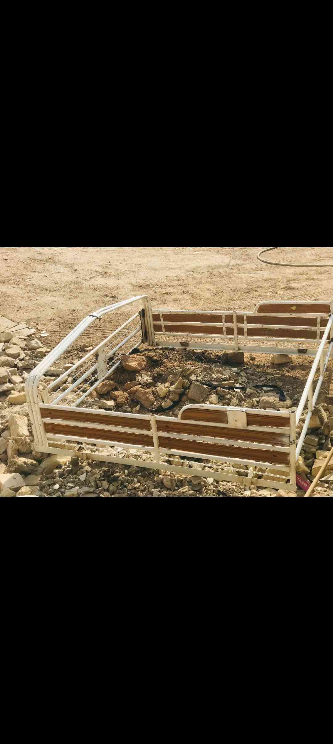محجر • للبيع • استفسار
