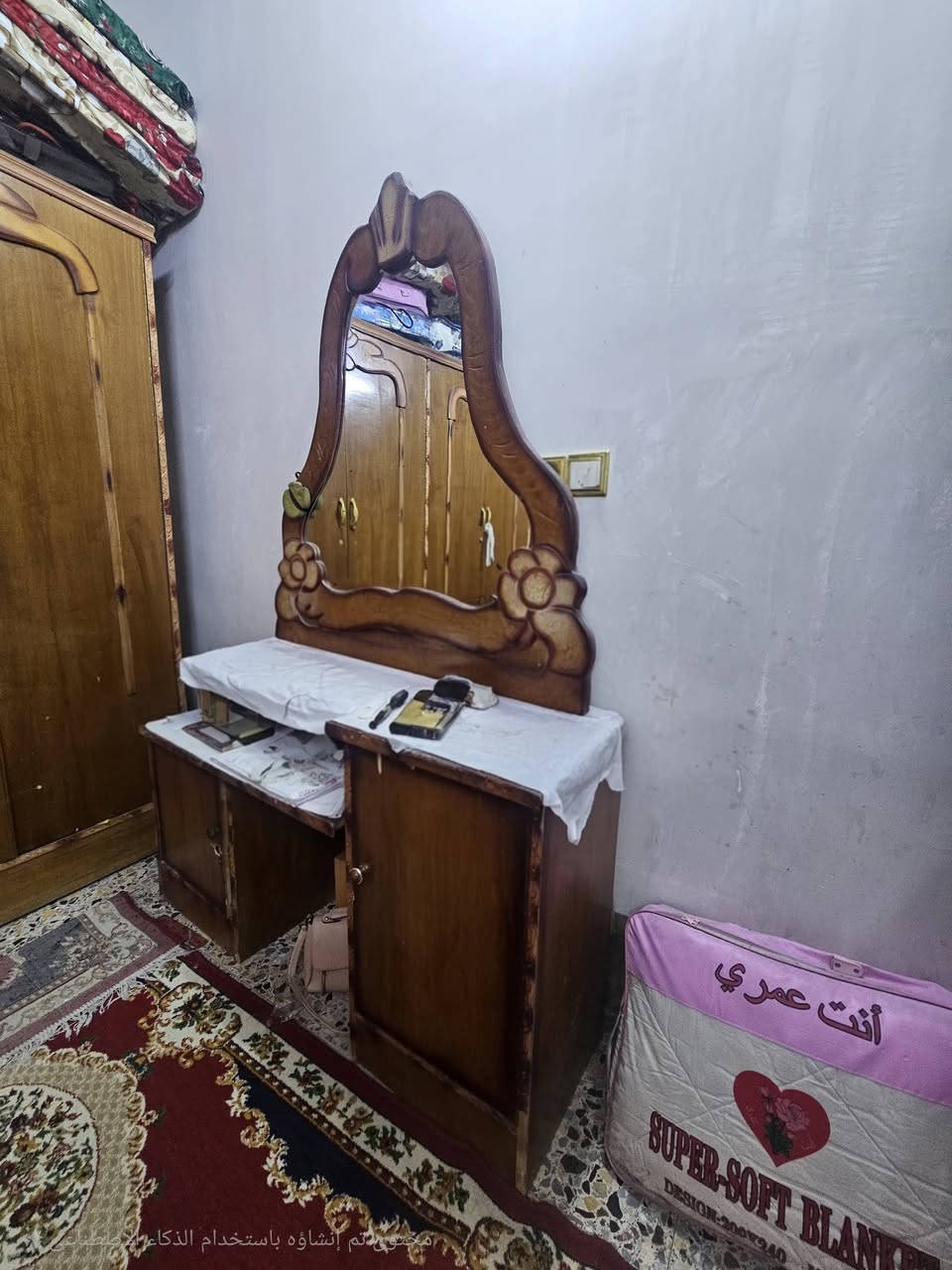 غرفة نوم • كنتور 6باب • ميز مراية