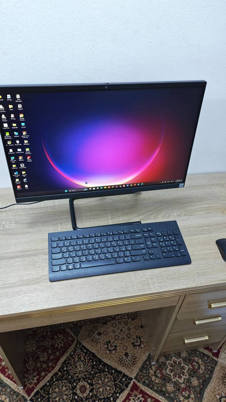​الموديل: Lenovo ThinkPad L440 (فئة الأعمال المتينة)
المعالج: Intel Core i5 (الجيل الرابع).
​الشاشة: قياس 14 بوصة (ضد الانعكاس، مريحة للعين).

​الهيكل: تصميم Military Spec (مقاوم للصدمات والظروف القاسية).
​الكيبورد: لوحة مفاتيح ثنك باد الأصلية. 
​المنافذ: يدعم USB 3.0، VGA، ومكان لقارئ الأقراص (DVD).
​الاستخدام: مثالي جداً للدراسة، العمل المكتبي، وأجهزة فحص السيارات.
............. 
.. 
كمبيوتر Lenovo All-in-One 
  مكتبي متكامل (All-in-One) من شركة Lenovo، الجهاز نظيف جداً ومناسب جداً للطلبة، وأصحاب الأعمال المكتبية. يتميز بتصميمه الذي يوفر مساحة كبيرة على المكتب (بدون "كيس" منفصل)
​المواصفات التقنية:
​المعالج: Intel Core i5-10210U (الجيل العاشر - سرعة ممتازة في فتح البرامج).
​الذاكرة (RAM): 8GB.

مع ذاكرة( 1TB) 

​الشاشة: عملاقة ومميزة 23.8 بوصة Full HD بدقة ووضوح عالي شاشة لونها طافي يعني ما تعكس

​النظام: Windows 11 Pro. 
​المميزات: كاميرا مدمجة، صوت نقي، واي فاي سريع، وتصميم عصري بحواف نحيفة.
​حالة الجهاز:
الجهاز نظيف جداً ويعمل بكفاءة عالية (شبه جديد). الجهاز يأتي مع الكيبورد والماوس الأصليين.

استخدامي لها على گد تقارير مال طالب هندسة
السعر 670 الف وبيها مجال قليل
الرقم 
للاستفسار.. بس واتس موجود
***********
