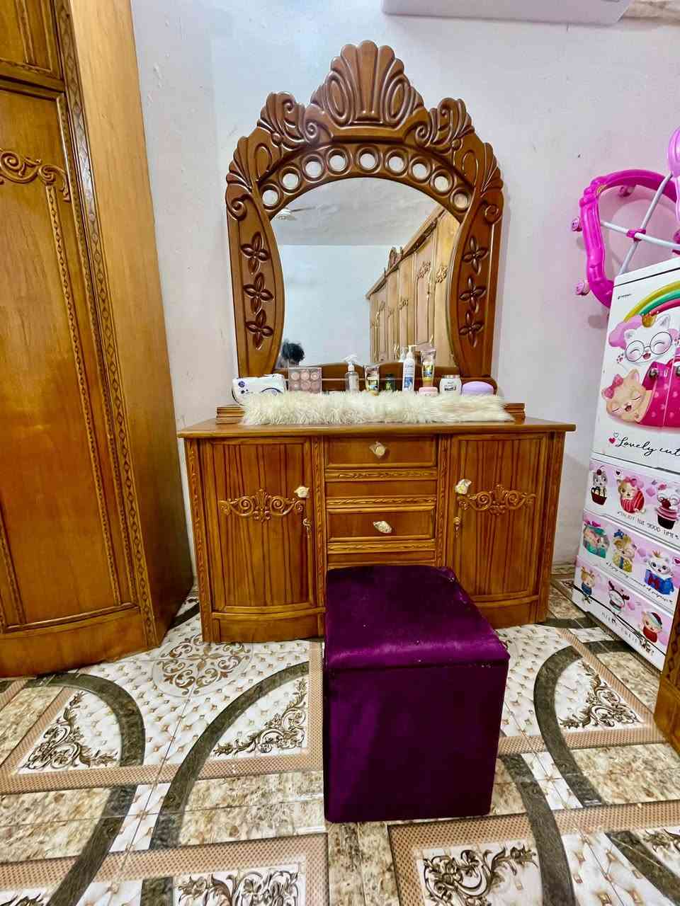 غرفه عراقيه نظيفه كلش البيع   سعر 950 وبيه مجال عنوان زبير رجآ مو شراي لايتصل ***********
