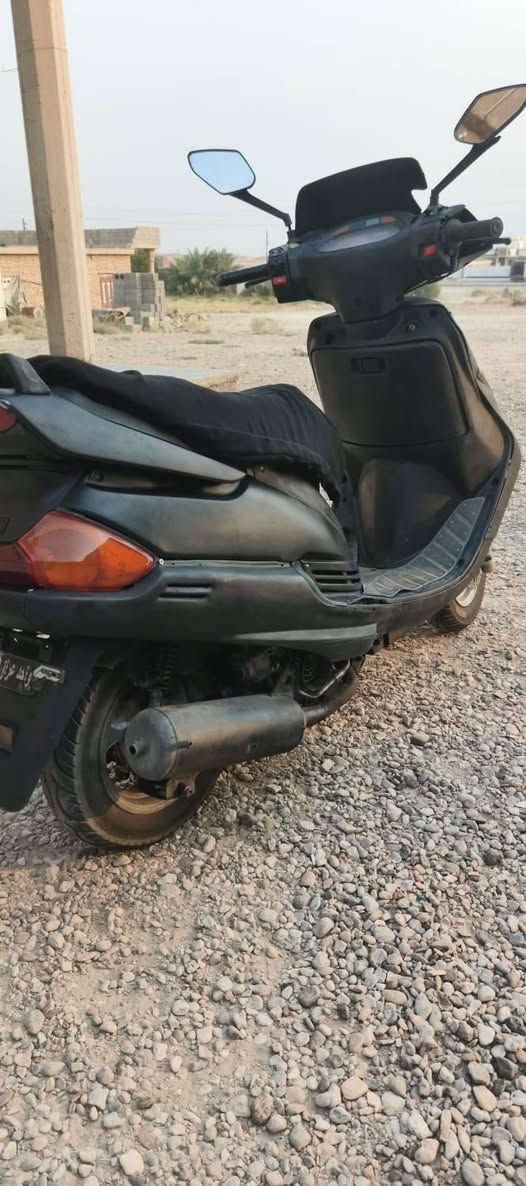مكلف بل نشر.. موطور  ياماها صاروخ بانزين
ال كهربائيات كلهه شغاله +المحرك ما مفتوح 
السعر 350وبيه مجال للتواصل معه صاحبه ***********
