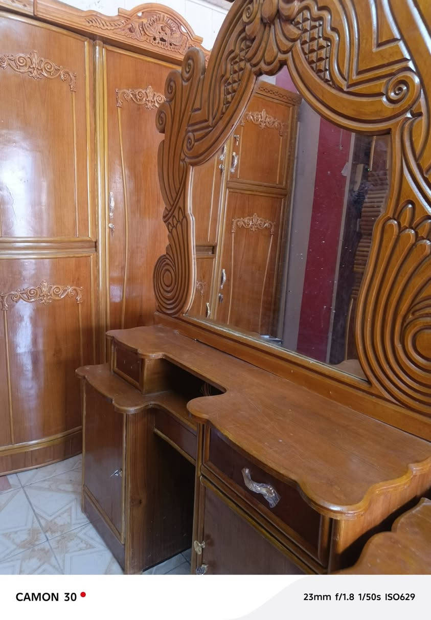 غرفة اخشاب طابقين مستخدمة تسكام مع صبغ وسويجات ويدات كاملة اخت الجديدة مكاني كوت شارع النجاجير للتواصل على الرقم مع واتساب ***********
السعر اخو البلاش 650 وبيهة مجال للشراي

نص مكتوب في الصور:
- CAMON 30 23mm f/1.8 1/50s ISO390
- CAMON 30 23mm f/1.8 1/50s ISO629
- CAMON 30 • 23mm f/1.8 1/50s ISO240
- CAMON 30 23mm f/1.8 1/50s ISO423
- CAMON 30 23mm f/1.8 1/50s ISO466