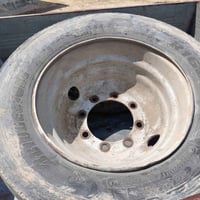 تايرات مستعمله • ٤ قطع • 275/70R22.5