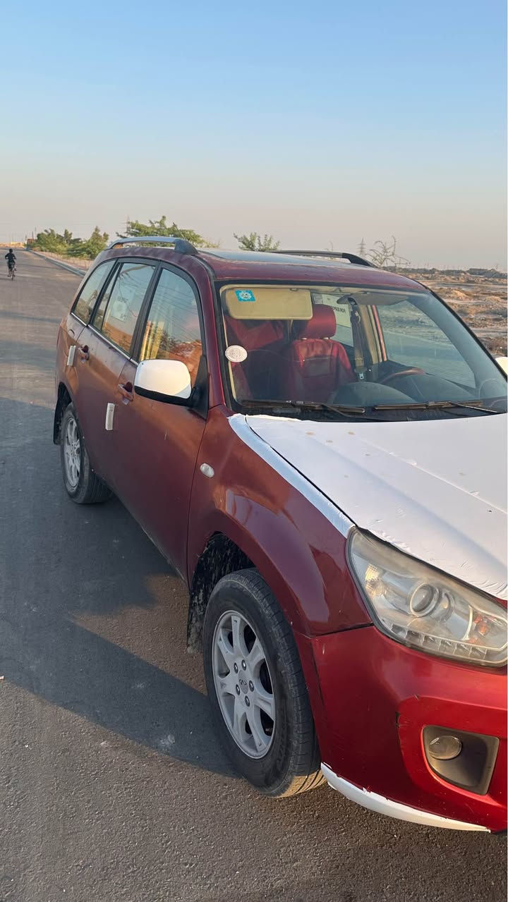 تيكو ٢٠١٣
سيارة جاهزة ما ناقصهه شي
محرك گير تبريد ثلج
حدادية تخم تاير 
سعر ٣٥ 
*********** البصرة, العراق
