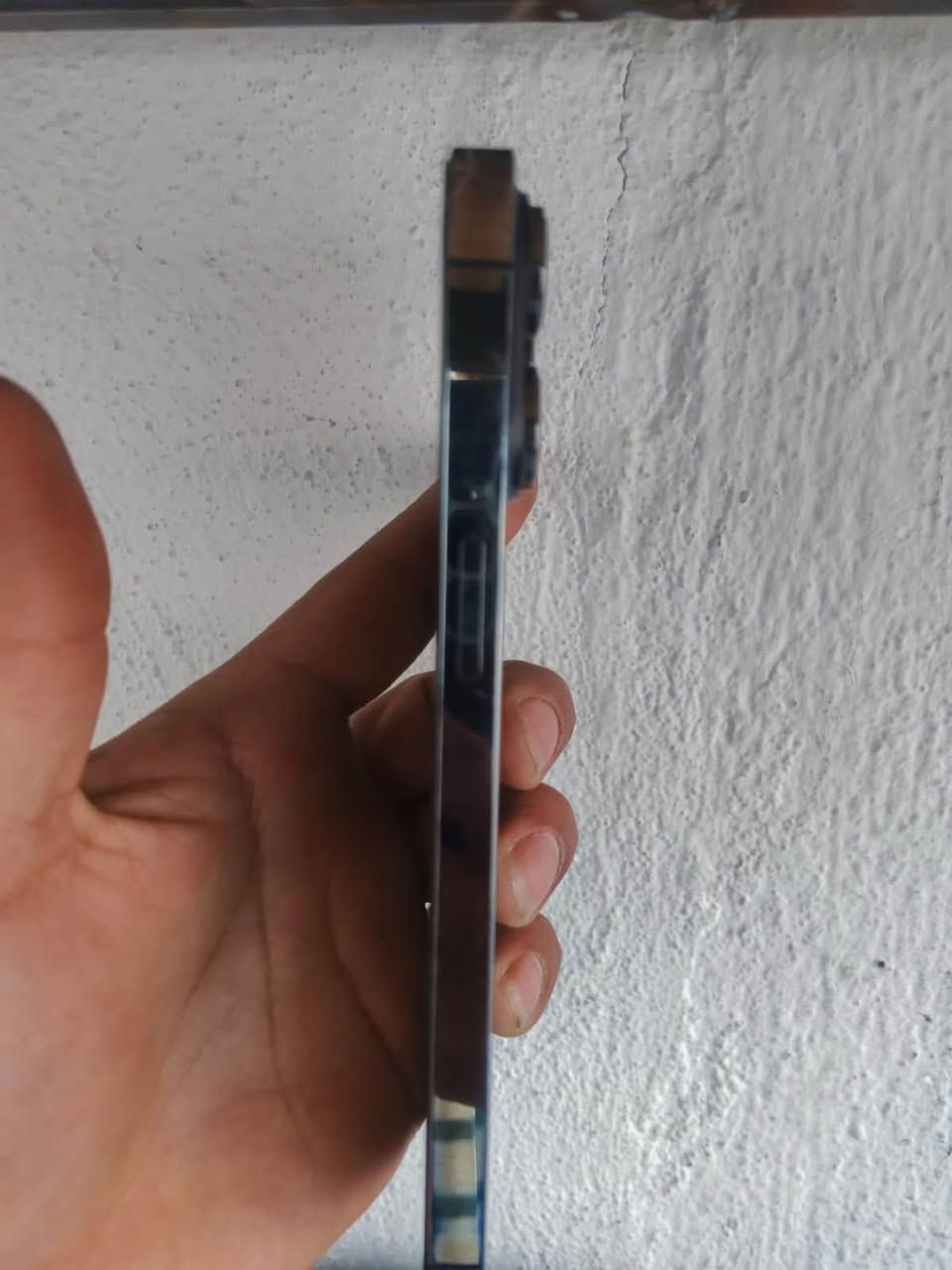 Iphone 14 pro max للبيع نضيف
ذاكره 256 
بطاريه 88%
شرط لامصعد ولامفتوح 
حاسبه نورمال كله 
سعر 820 وبيه 
نموذجm
***********
