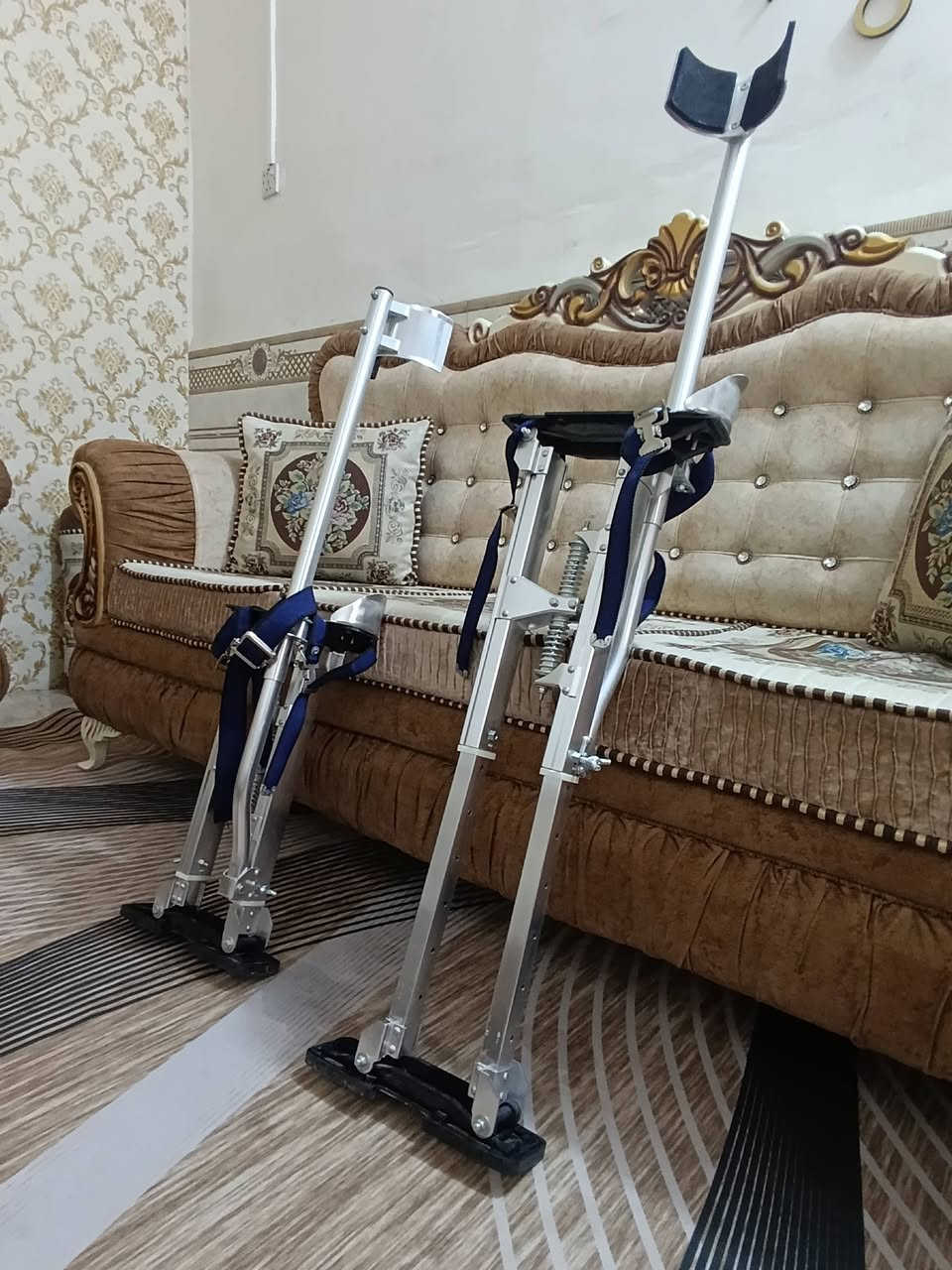 السلام عليكم قطعتين المنيوم
للبيع جديد ما مستخدم امازون السعر 85 ألف.
الارتفاع 48 وتتكبر تصير 77 سم .

واتساب 👈 ***********
