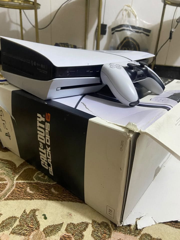 بلي ٥ سلم ١ تيرة للبيع ٨٥٠ قفل بدون عملة
جهاز نضيف حيل ما مستخدم هواي 

***********
