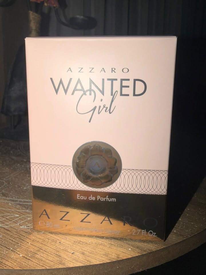 عطر ازارو نسائي  ed parfumجديد مستخدم منه رشتين فقط 80مل اصلي من ضفاف بغداد ماخذي
سعره 75 الف قفل
سعر الجديد اخذته ب75$ 
مكاني بغداد كراده 
***********
