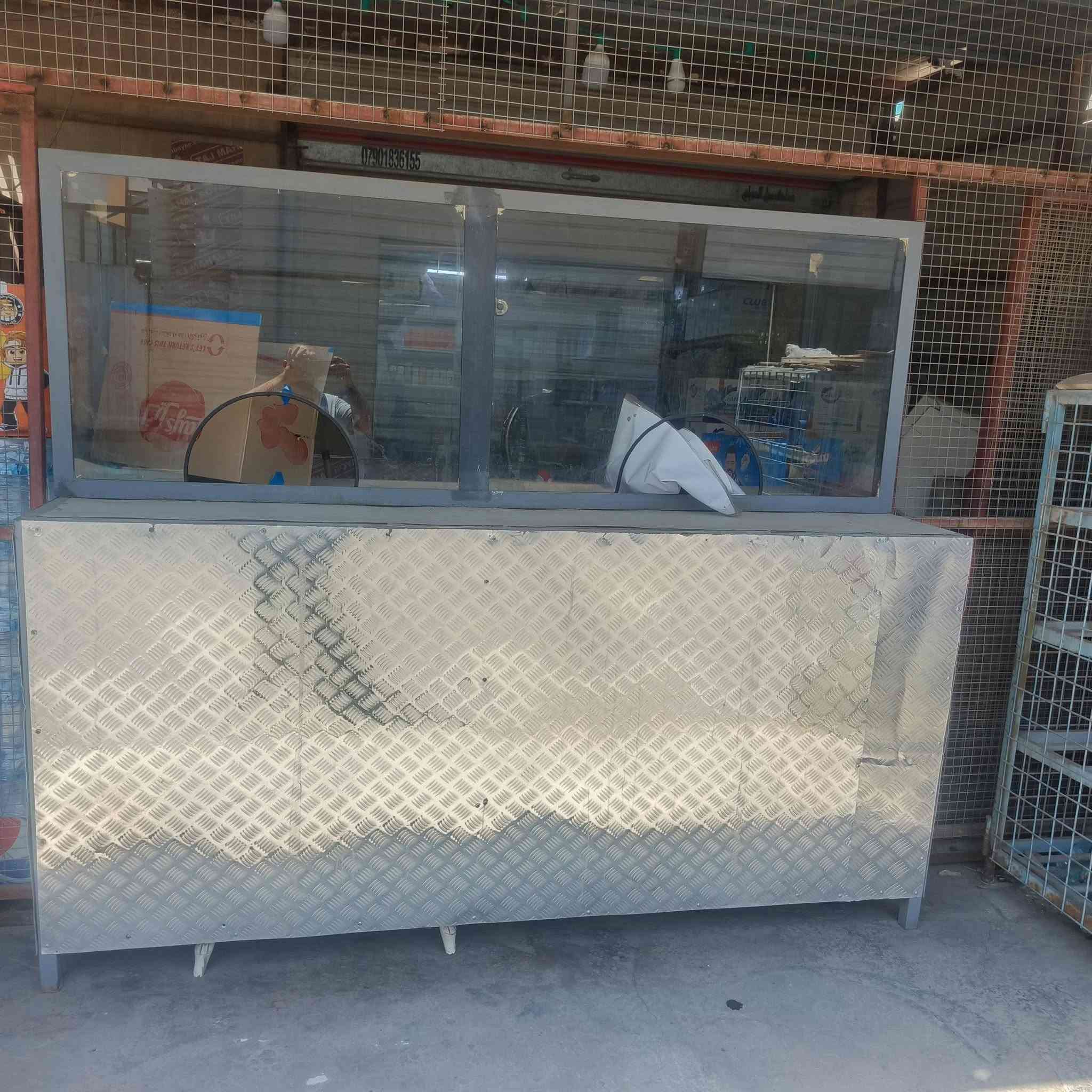 ميز فلافل للبيع توصا الثكيل كله بليت جكر مكاني الغزاليه رايده 250هذا رقمي ***********
