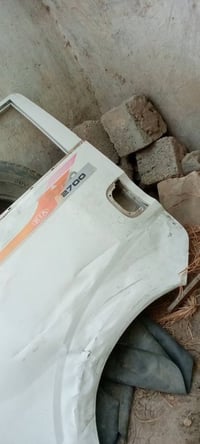 قطع غيار • معلومات ناقصة