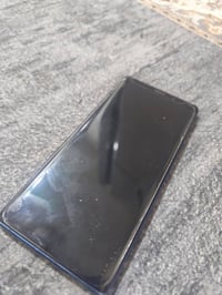 سامسونج نوت 9 • نضيف جدا • قابل تفاوض