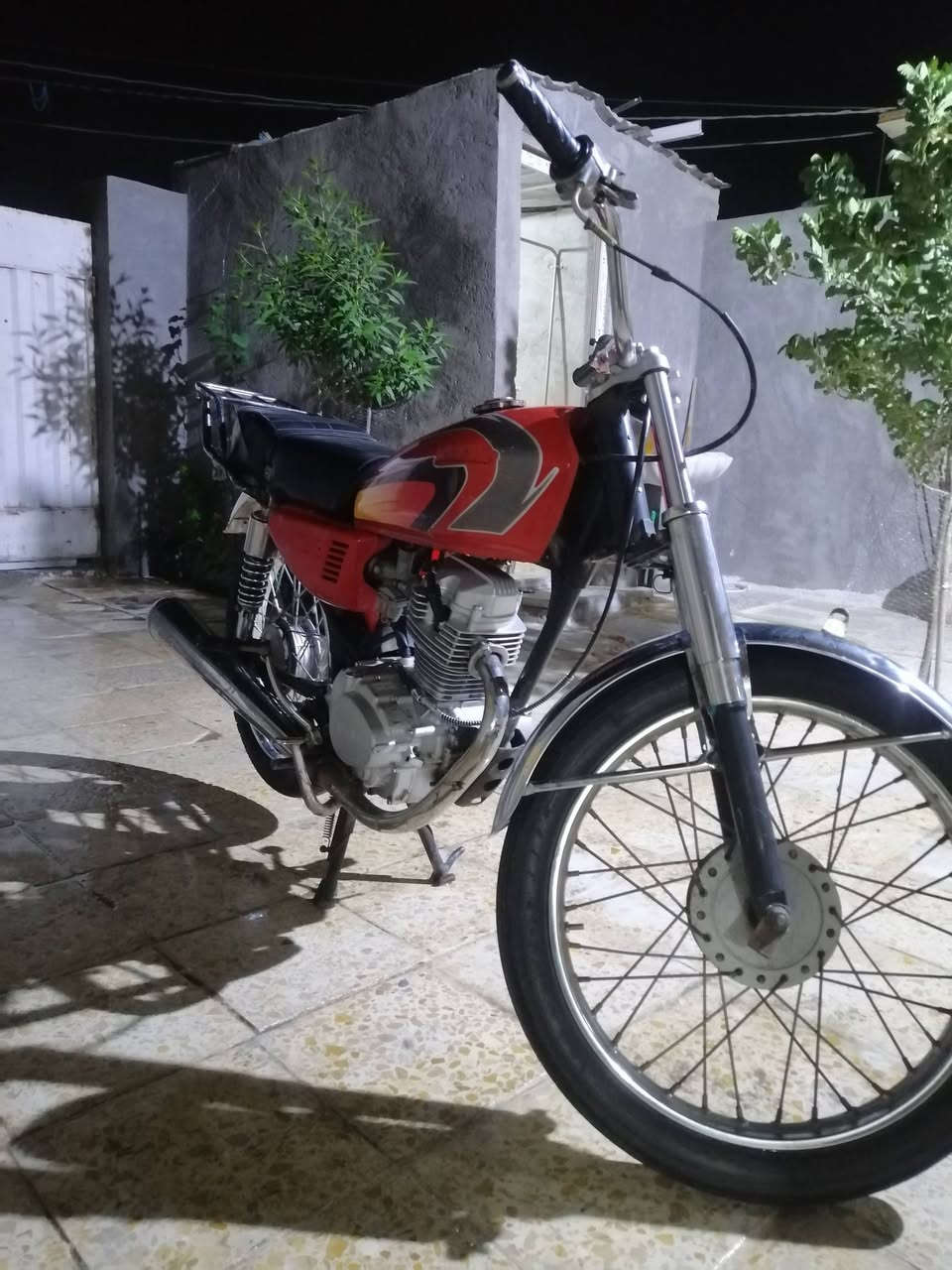 دراجه للبيع كلك مكفوله مديل 23 بيه أشياء بسيطه سعرها 350بيه مجال قليل مكاني كربلاء

