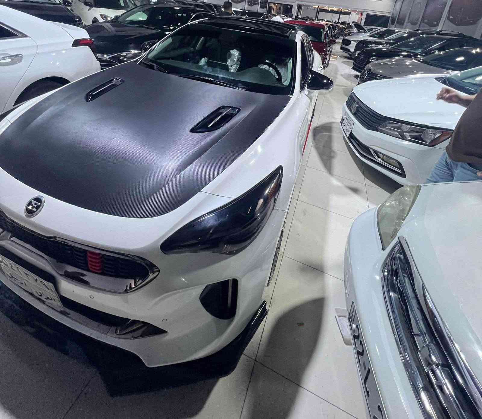 للبيع او المراوس kia stinger gt line 
2018
فول فول اعلى فئه بمحرك 4 سلندر 
مكفوله من الضرر والايرباك والشاصي السياره بدون حادث 
ماشيه 72 ميل 
سلايد 
ليد اناره داخلي متغير 
كشنات خزن تدفئه تبريد 
كشنات جلد 
رادار 360
وبعد بي هواي مواصفات موجوده 

سعر السياره 145 وبي مجال 

مكان السياره كركوك 

هـ: *********** كركوك, العراق
