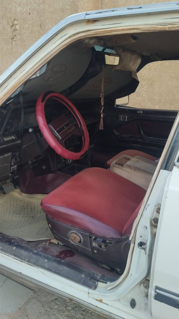 سلام عليكم
سوبر 85 مكينه وكير خير من الله رقم بغداد انكليلزي باسم راعيه يريد تحويل زوج تاير جديد حداديه اماميه جديده كهربائيات جديده ب 41 وبيه مجال العنوان البصرة ابو الخصيب 
***********
