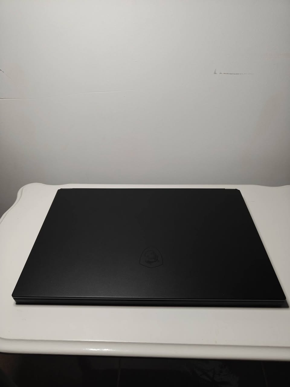 🔥 MSI Stealth GS66 – وحوش الأداء، الألعاب، والتصميم الاحترافي! 🔥
💻 المواصفات التقنية:

​🧠 المعالج (CPU): Intel® Core™ i7-12700H (الجيل الثاني عشر، 14 نواة، سرعة تصل إلى 4.70 GHz لأداء خارق)

​🎮 كرت الشاشة (GPU): NVIDIA® GeForce RTX™ 3070 Ti (بسعة 8GB GDDR6، أداء جبار للألعاب الثقيلة وبرامج المونتاج)

​⚡ الرام (RAM): 16GB DDR5 (سرعة فائقة جداً لتعدد المهام بسلاسة تامة)

​💾 التخزين (Storage): 512GB NVMe PCIe SSD (سرعة فائقة في الإقلاع ونقل الملفات)

​🖥️ الشاشة (Display): 15.6 بوصة FHD (1920 × 1080) IPS-Level بتردد خيالي 240Hz (سلاسة مطلقة وحركة فائقة النعومة في الألعاب) 

​⌨️ الكيبورد: Per-Key RGB Gaming Keyboard من SteelSeries (إضاءة مخصصة لكل مفتاح)

​🛠️ التصميم الهيكل: هيكل معدني أنيق ومتين من الألومنيوم الخفيف

​✨ حالة الجهاز: جهاز بحالة الزيروو نظيف جداً وبحالة ممتازة (بەکارهاتووی خاوێن و بێ کێشە) مناسب للألعاب القوية والمونتاج والهندسة.

​📞 للتواصل (واتساب أو اتصال): ***********

📍 العنوان: كركوك – بنجا علي (کەرکوک – پەنجا عەلی)

🏢 شركة خوبيب للابتوبات (Laptop Khubaib
