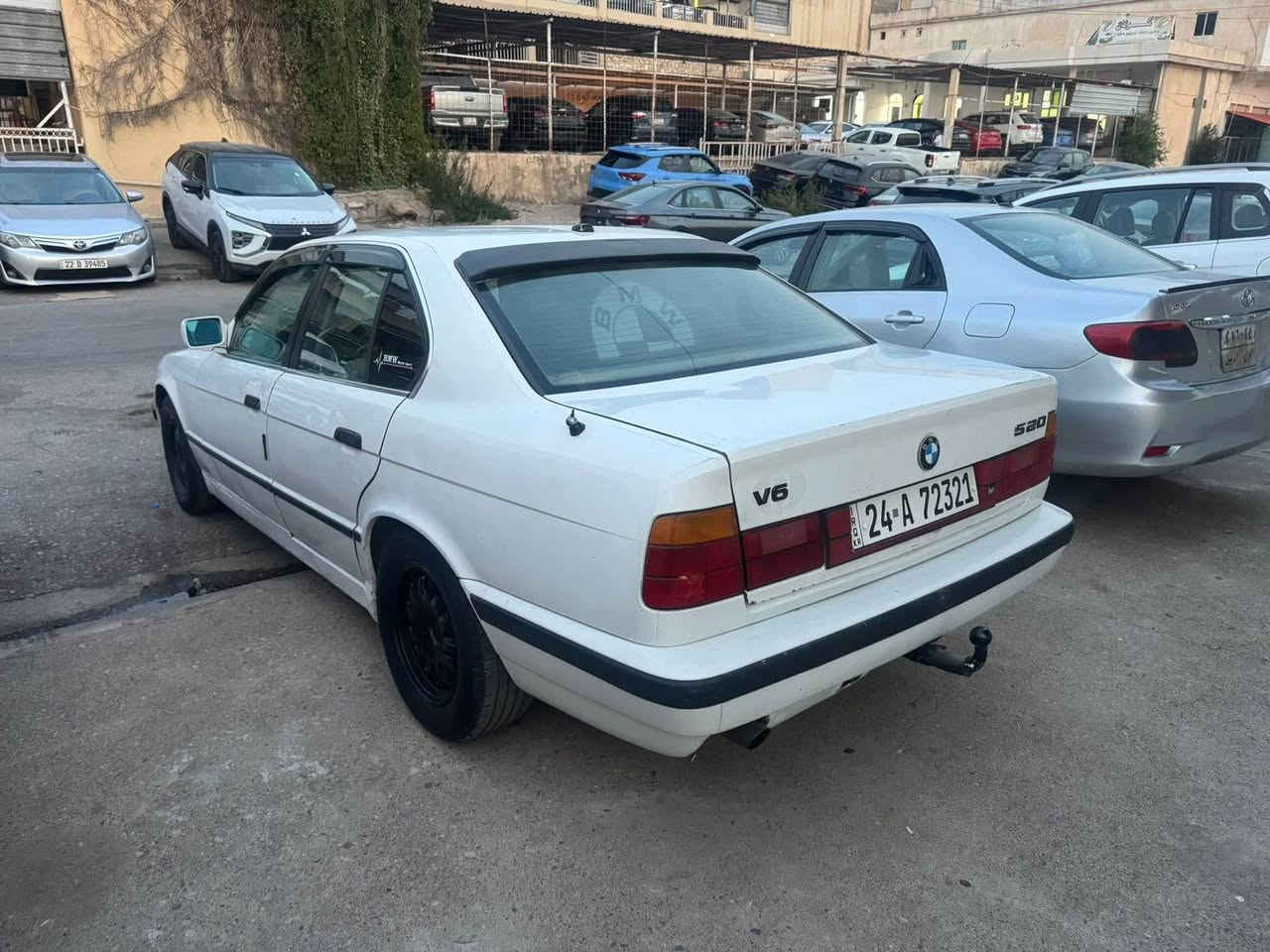 BMWموديل 1989
سيارة بدون صبغ 
كير او مكينه 
كلو بشرط 
ايا استفسار خابر ع رقم 
*********** أربيل, العراق
