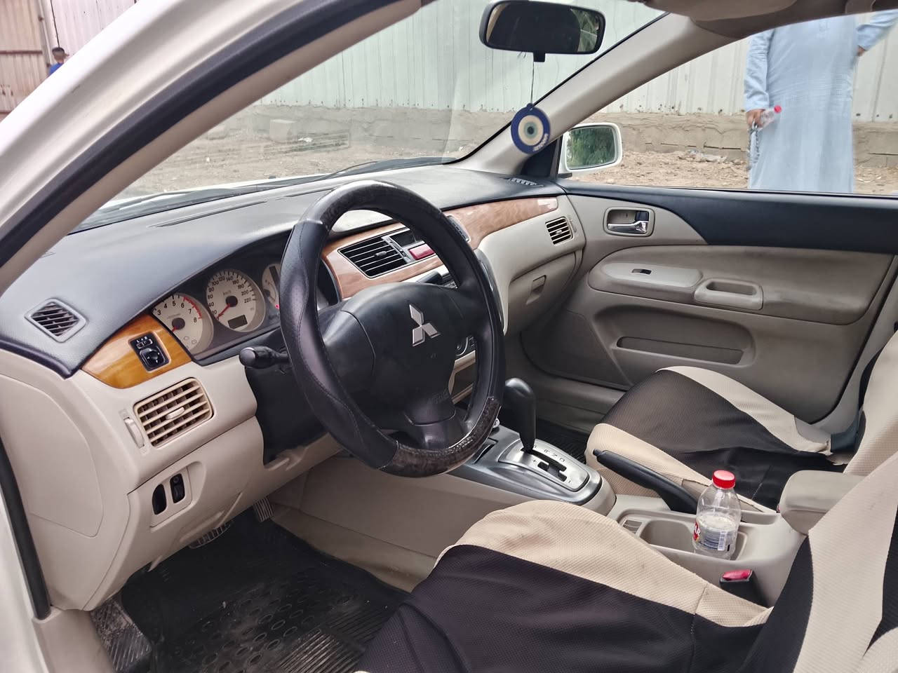 لانسر • ٢٠١٠ • الوليد