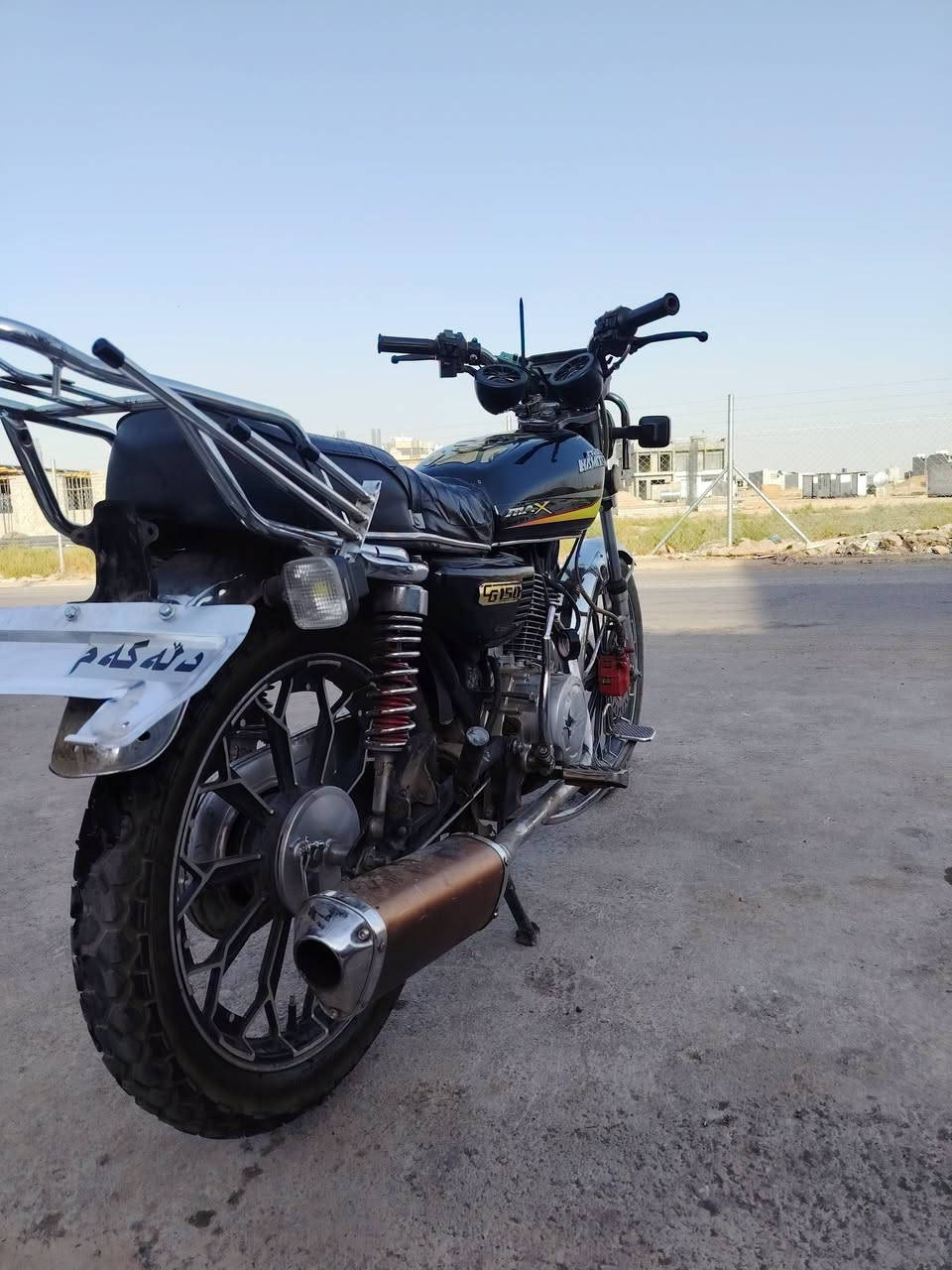 السلام عليكم نامي برو 200   محرك مفتوح مبدل بستم فقط كهربايات سلف كله شغال منفيس موجود سعر 650 بي مجال بسيط دجي كزوز رياضي محرك طلقة
*********** وتساب
