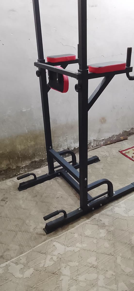 جهاز عقلة وتمارين بطن رفع ساق وبرليك تمارين تراي واسفل الصدر وشناو متقابل العنوان بغداد السعر 125 ألف سعر قفل مع شد الجهاز وتوصيل لأي مكان بغداد للشراي مراسلة الصفحة او الاتصال على الرقم ***********
