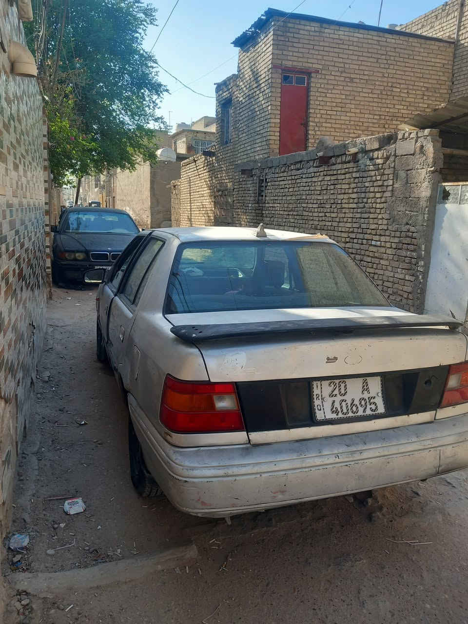 هونداي اكسل موديل ٩٣ رقم ديالى انكليزي بأسمي السيارة كير محرك كفالة السيارة جاهزة ترايك للبصرة العنوان بغداد حي اور السعر ١٧ ورقة 
*********** .
