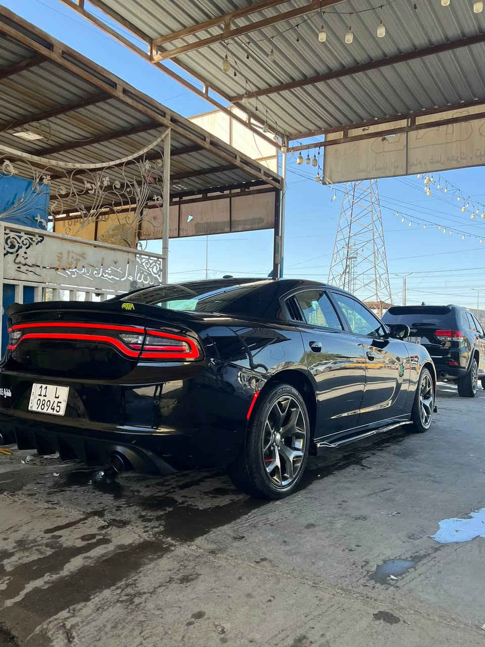 السلام عليكم للبيع 
جارجر SXT  2019
مواصفات الsxt معروفه 
السياره كيلن تايتل بدون حادث ولا غرق 
استخدام شخصي  مال بيت 
السياره جديده بمعنى الكلمه 
رقم بغداد الجديد باسمي تحويل مباشر 
مكاني بغداد الغزالية 
للاستفسار 
***********
