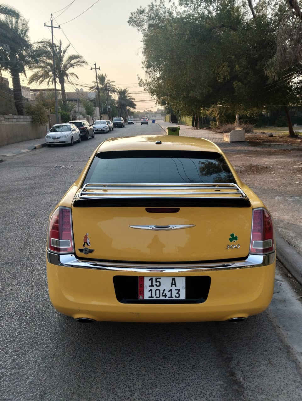 يا الله
​أوباما 2012 خليجي (للبيع فقط - نقدًا)
​التحويل: تحويل مباشر
​الرقم: أنبار ألماني (إنجليزي)، مكفولة مصفر غرامات (لا مرور ولا هيئة العامة للضرائب).
​الخط: تعمل على خط (كربلاء - بغداد) ومصفرة هيئة بالكامل.
​العداد (العينة): 260 خليجي، والدشبول مصفّر (ولا گلوّب شغال، خالية من أي أخطاء).
​المواصفات:
​الحدادية: كاملة جديدة بالكامل.
​المحرك والتبريد: منظومة حماوة جديدة بالكامل (راديترات مي أصلية + دبة أصلية + مراوح مرسيدس أصلية)، ومنظومة تبريد جديدة.
​العجلات: تخم ويل المكسيكي الأصلي + تخم تاير بالة ياباني.
​الإضاءة والكهربائيات: منظومة زنون جديدة + شاشة كبيرة مزودة بنظام حديث.
​الداخلية: غرفة بيجي كاملة جديدة مع الدشبول.
​البودي والصبغ: صبغة جديدة + جاملغ خلفي وأمامي جدد.
​الحالة والكفالة:
​السياره معمرة بالكامل (فتح وتعمير شامل لجميع القطع)، مكفولة كفالة عامة من اللعب بالقماره والشواصي والتكم (لا شواصي ولا تكم، خالية من أي عيب شرعي). سيارة مال جنية ومتعوب عليه أزيد مما تتصور.
​الموقع: كربلاء المقدسة
​للتواصل: ***********
​ملاحظة هامة: السعر قفل ومطلوب نقدًا فقط، يرجى عدم الاتصال أو المراسلة غير النقد ما اراوس(155$).
