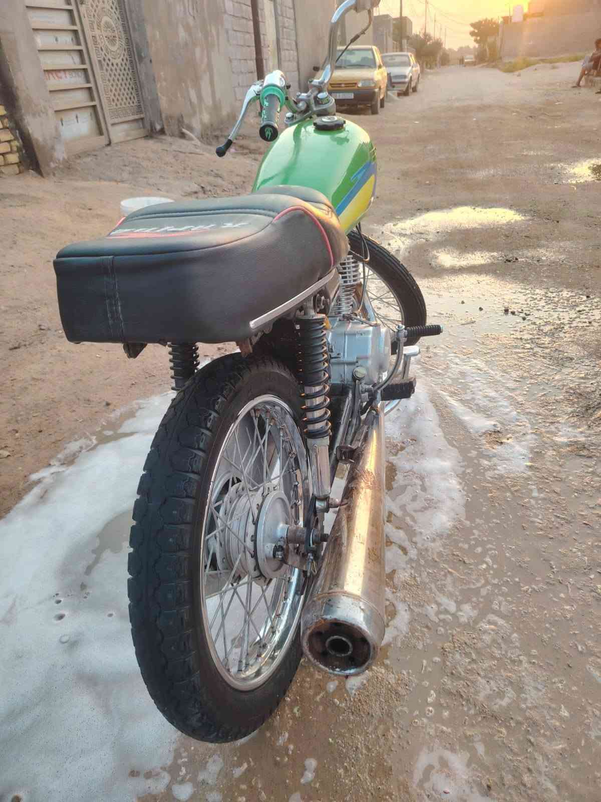 البيع دراجه جديده شلعه ومعدل دراجه نضيفه شوفت عينك حله موديل 22 دراجه تعمير جديد مكينه جديده شلعه ومعدل مكاني نجف سعر 300 وبيه مجال الطيبين *********** خادم الطيبين
